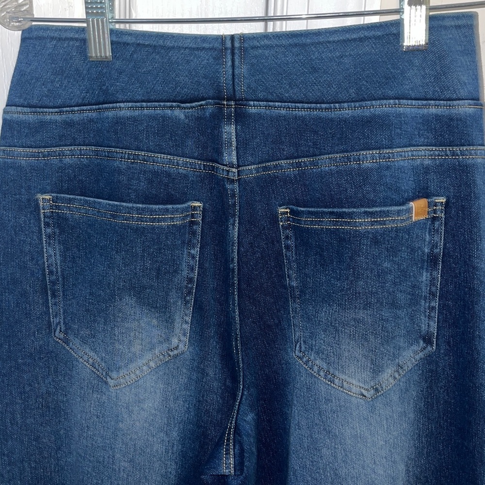 NWT Halara Flex Frost Blue Denim wide leg jeans Size Medium tall - Picture 9 of 14